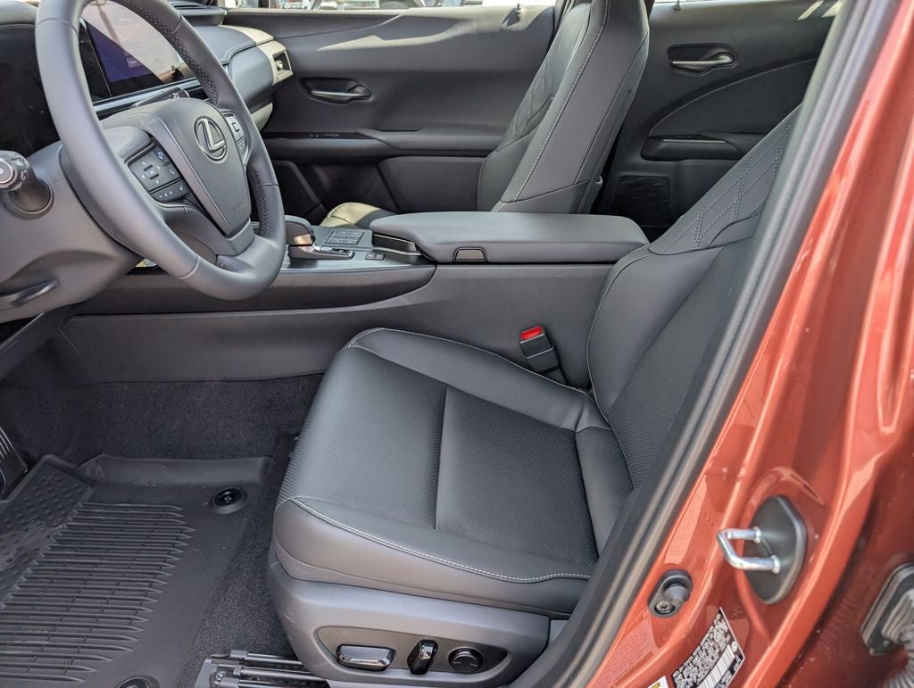 2026 Lexus UX 300h F SPORT Design