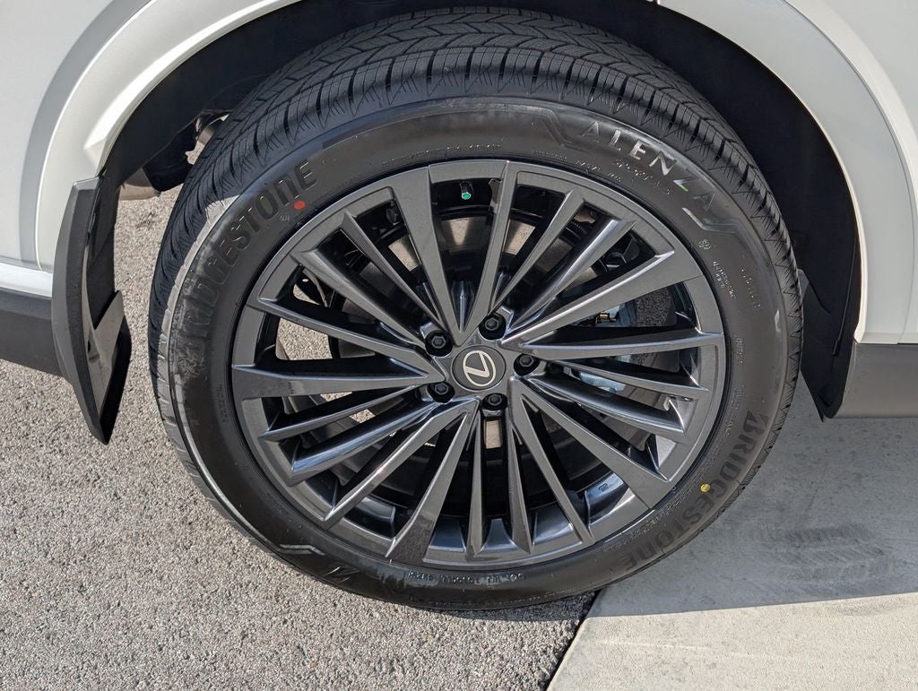 2026 Lexus RX 450h+ Premium