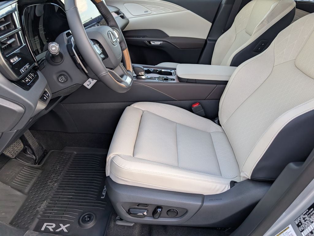 2026 Lexus RX 450h+ Luxury