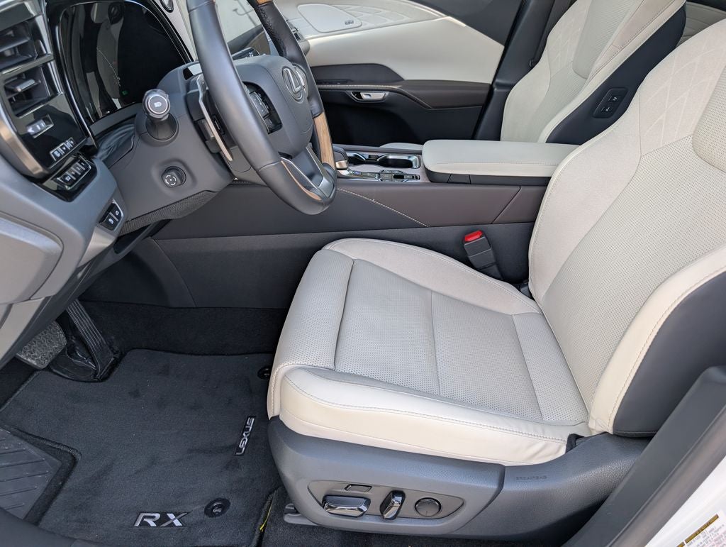 2024 Lexus RX 450h+ Luxury