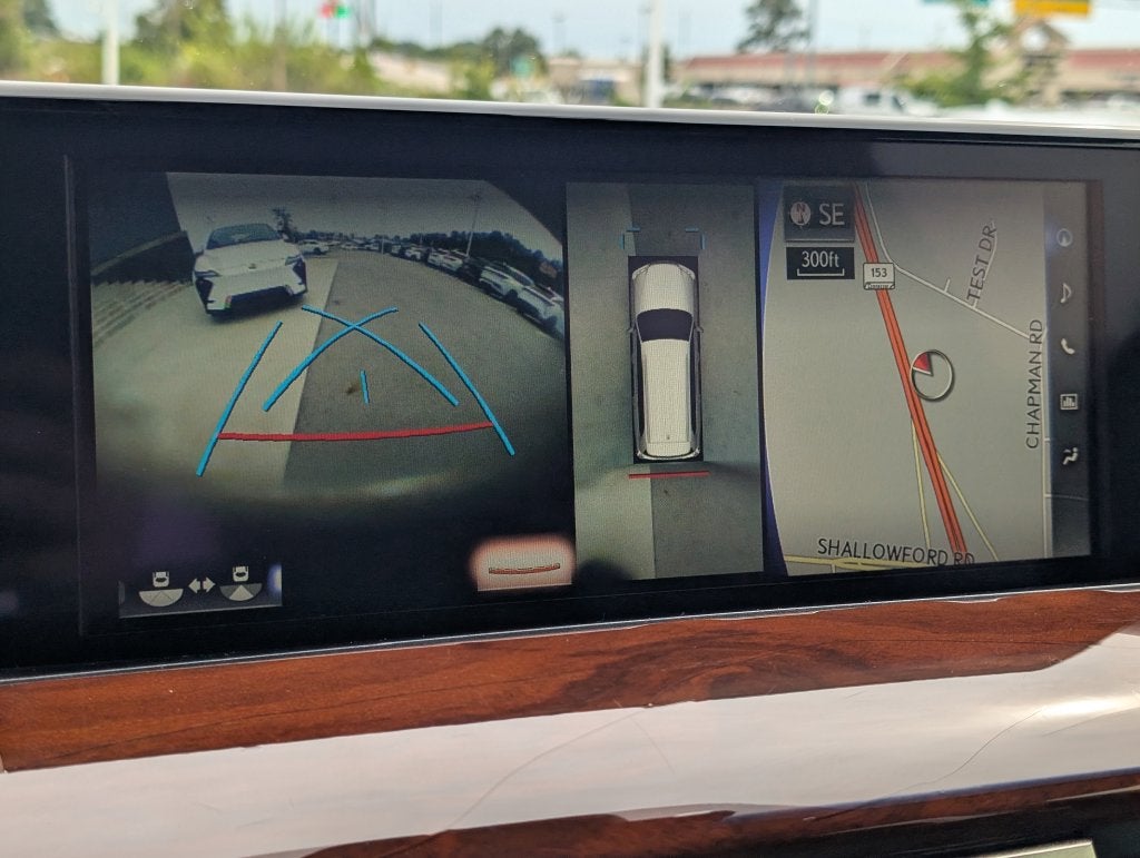 2020 Lexus LX 570 3-Row w/Luxury Pkg