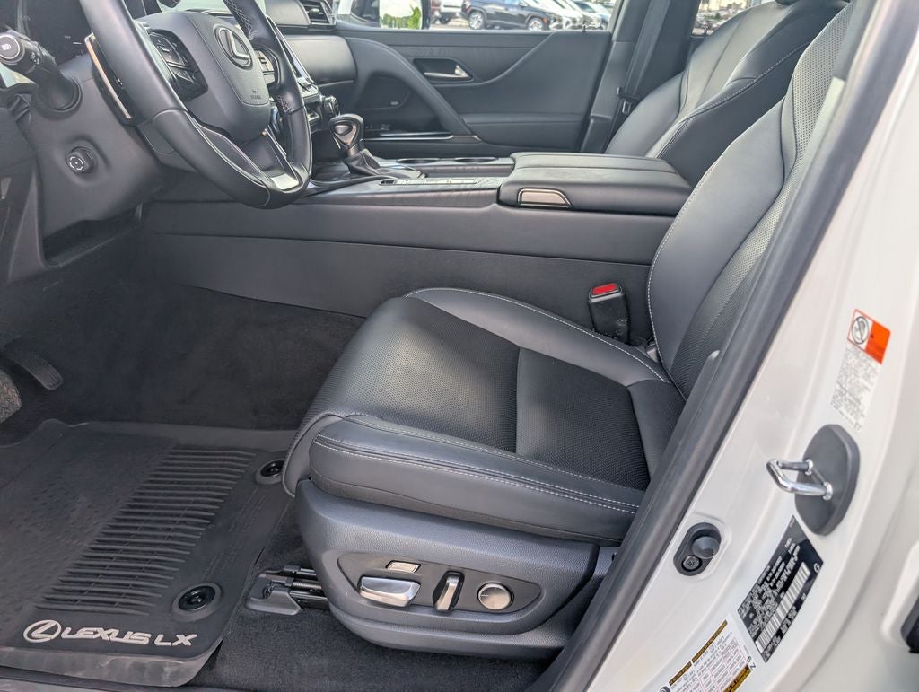 2024 Lexus LX 600 Luxury