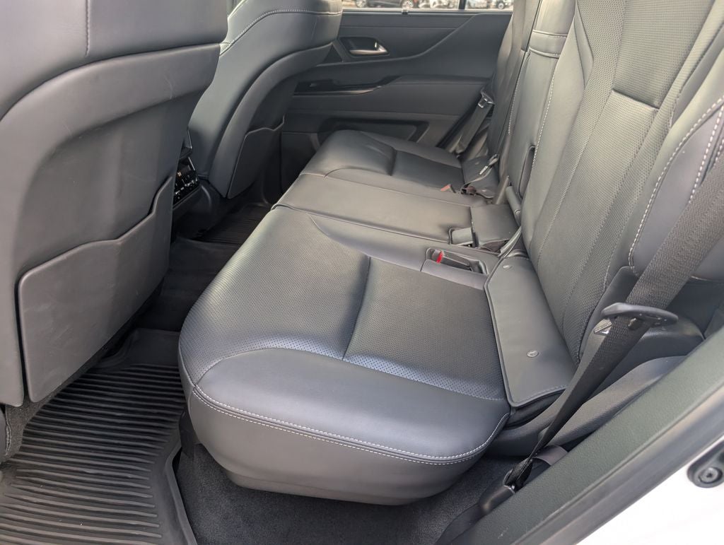 2024 Lexus LX 600 Luxury