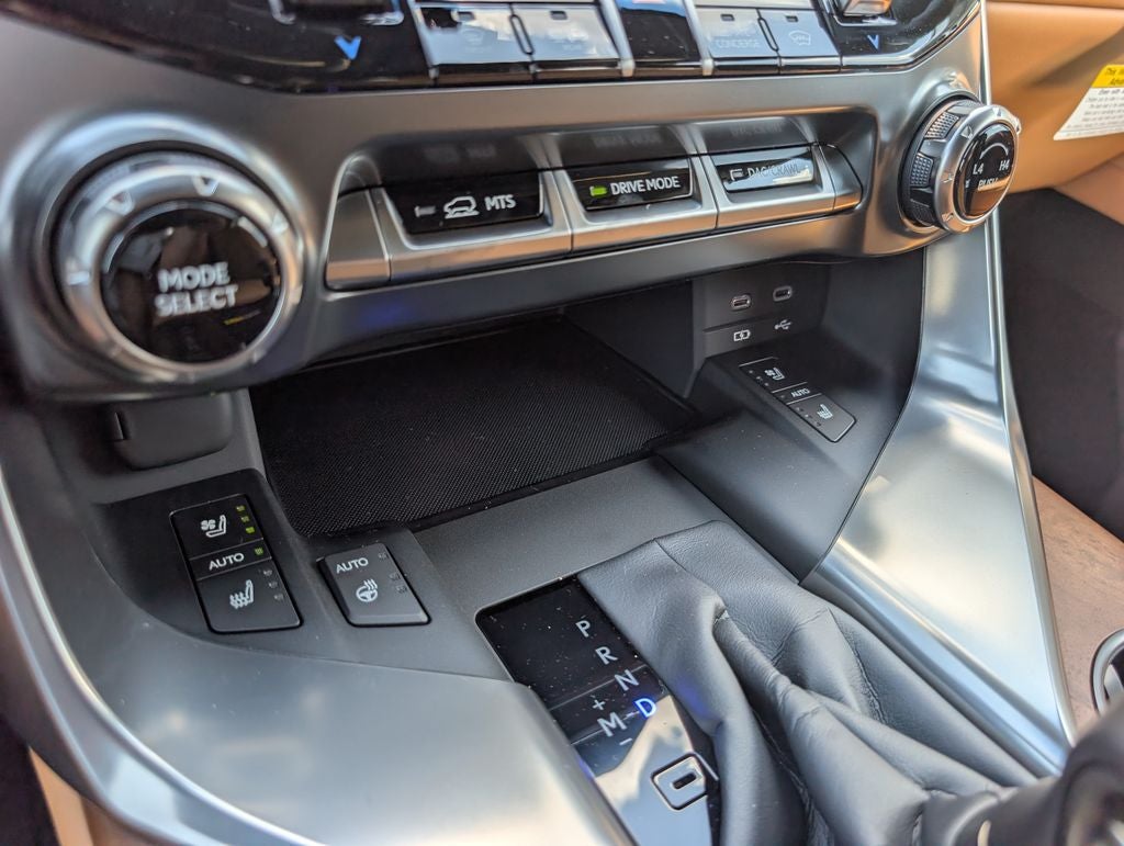 2026 Lexus LX 600 Luxury