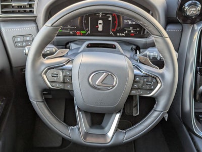 2025 Lexus LX 700h Luxury