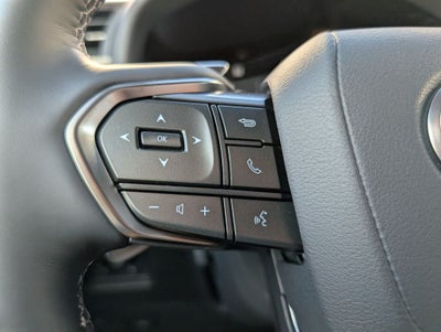 2025 Lexus LX 700h Luxury