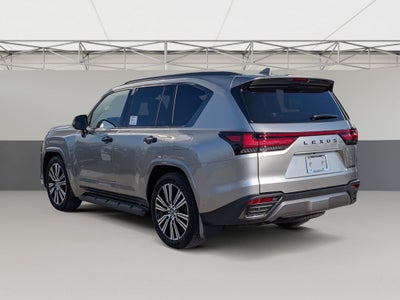 2025 Lexus LX 700h Luxury
