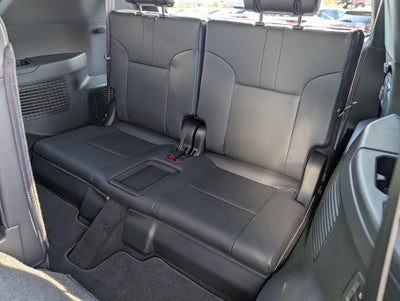 2025 Lexus LX 700h Luxury