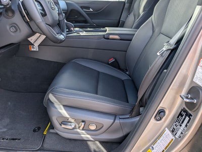 2025 Lexus LX 700h Luxury