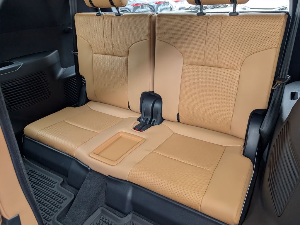 2026 Lexus LX 700h Luxury