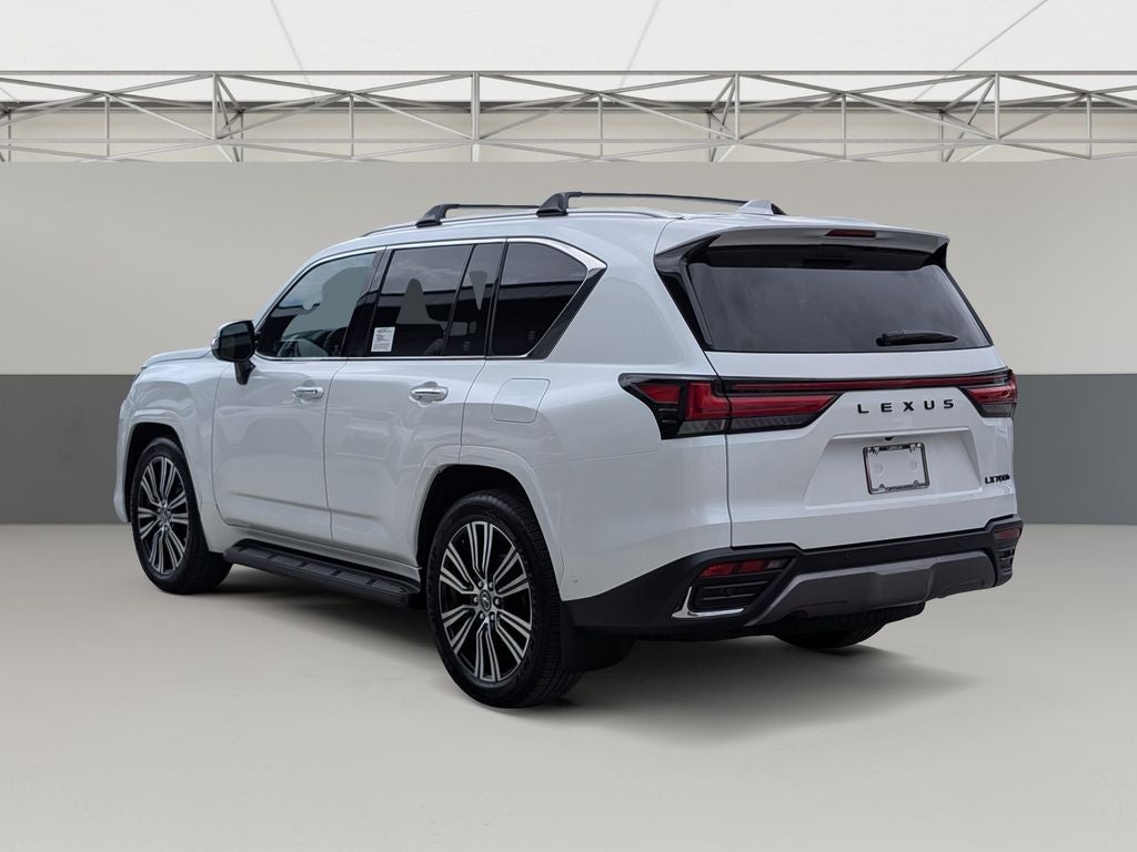 2026 Lexus LX 700h Luxury