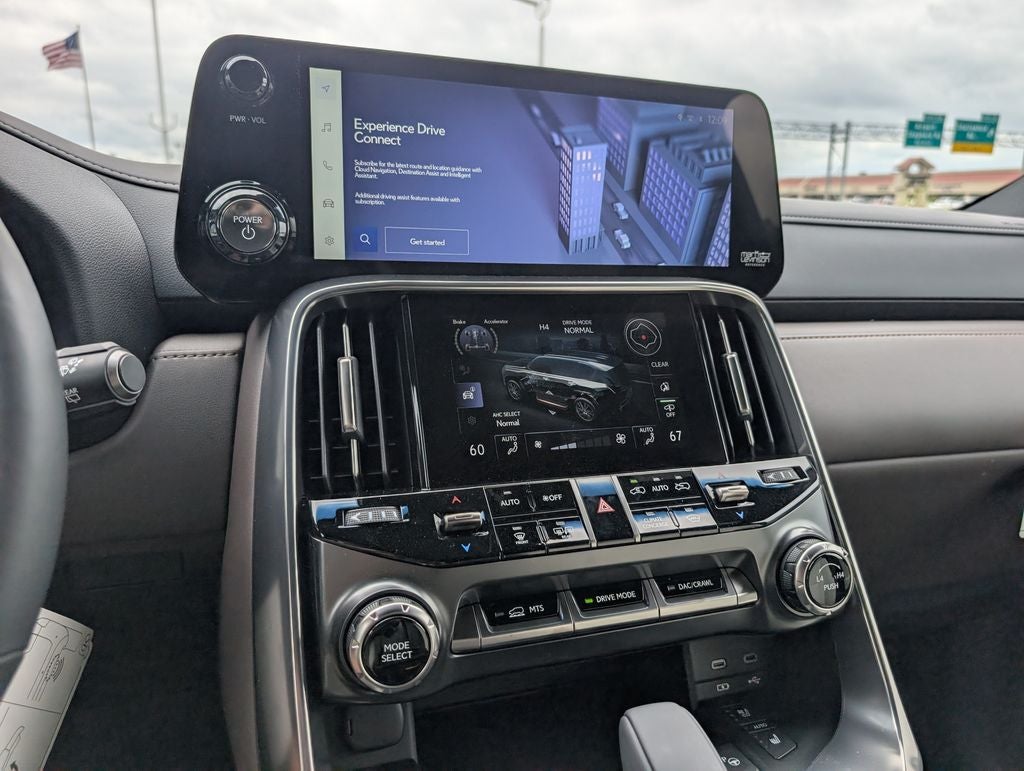 2026 Lexus LX 700h Luxury