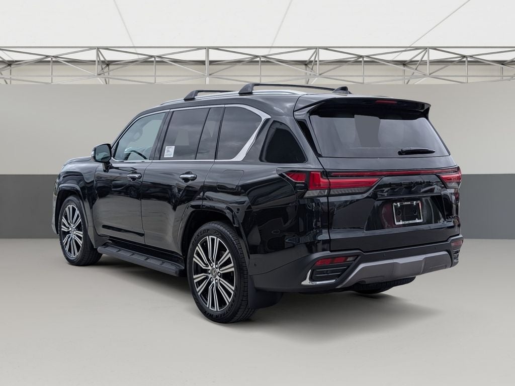 2026 Lexus LX 700h Luxury