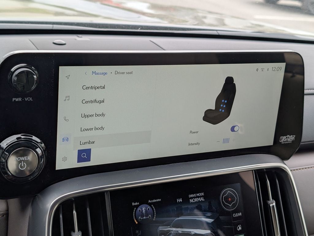 2026 Lexus LX 700h Luxury