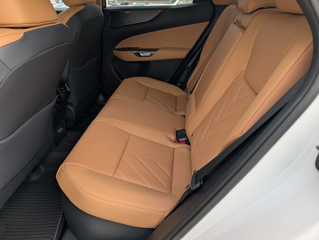 2026 Lexus NX 350h Luxury