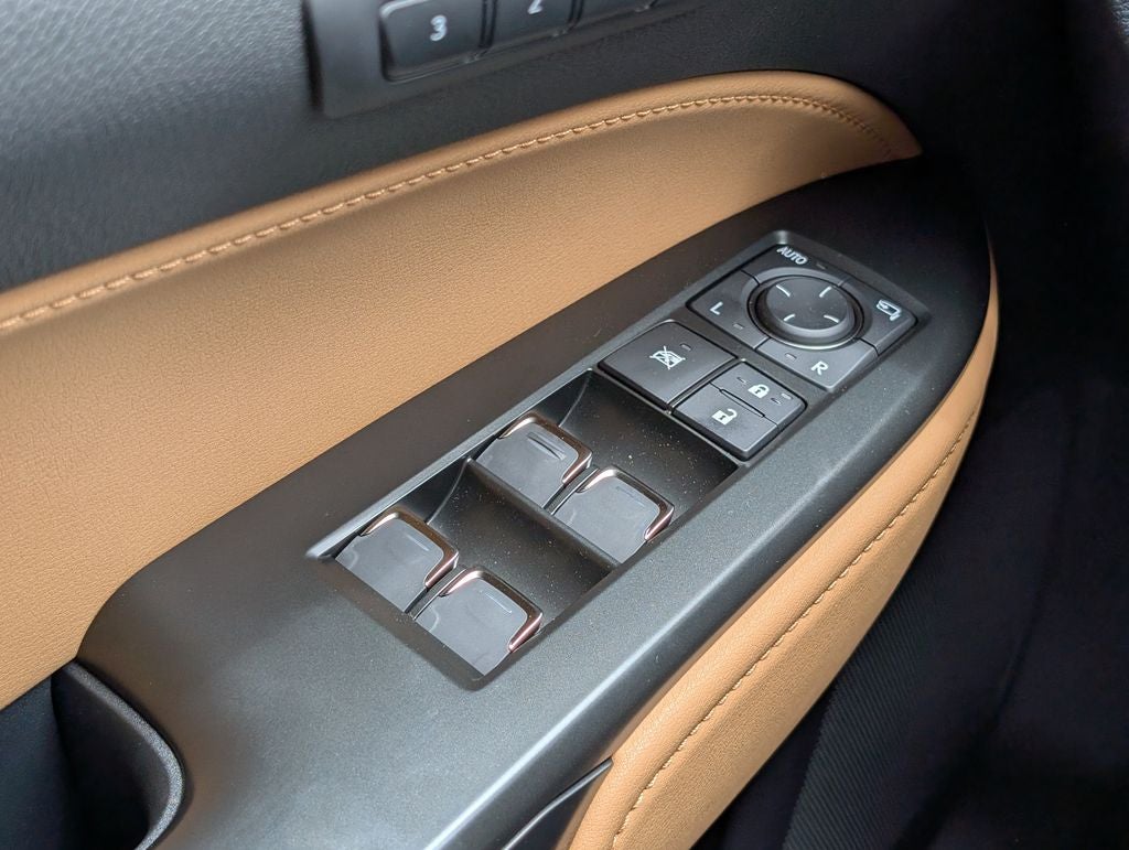 2026 Lexus NX 350h Luxury