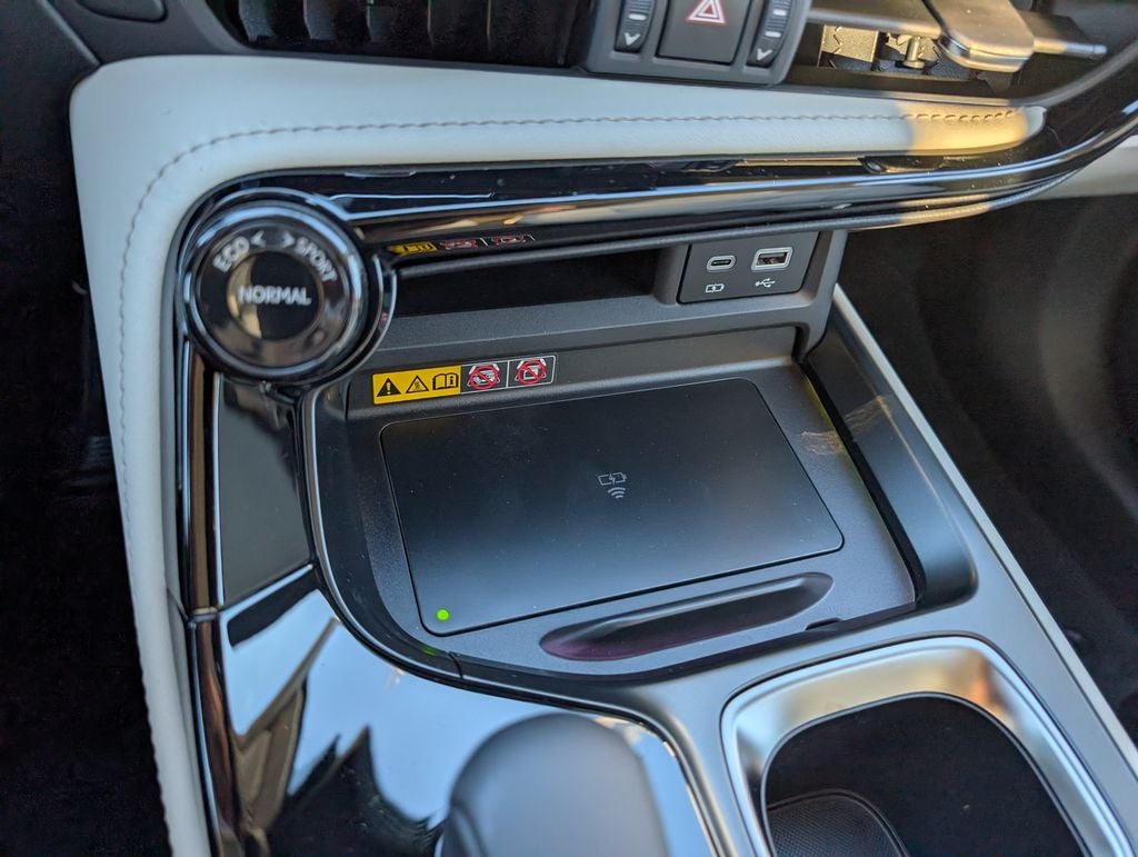 2026 Lexus NX 450h+ Luxury