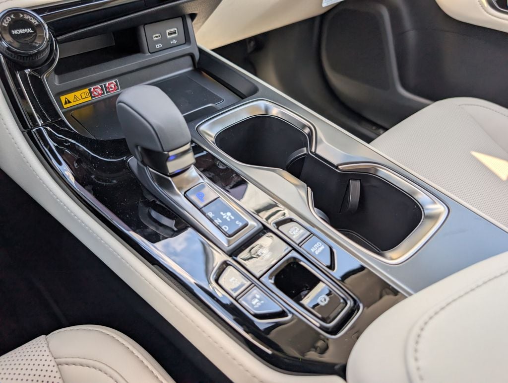 2026 Lexus NX 450h+ Luxury