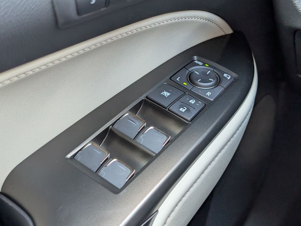 2026 Lexus NX 450h+ Luxury