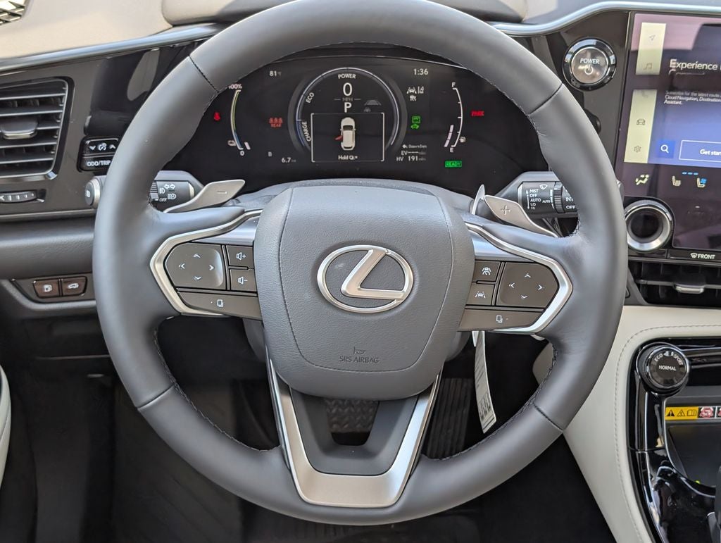 2026 Lexus NX 450h+ Luxury