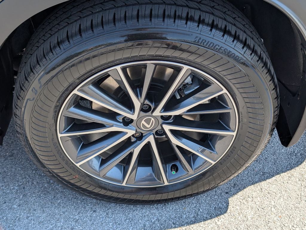 2026 Lexus NX 450h+ Premium