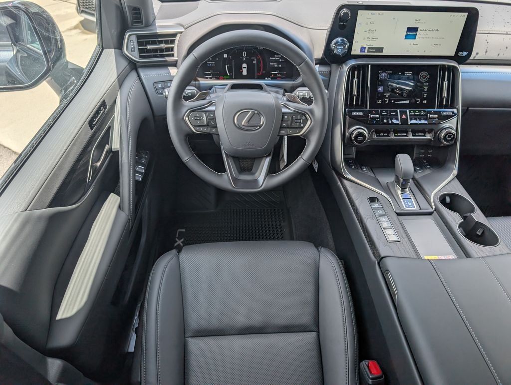 2026 Lexus LX 700h Overtrail