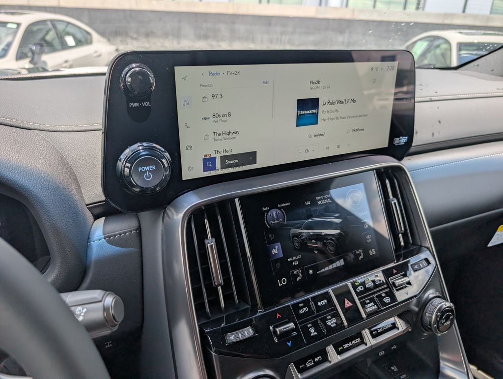 2026 Lexus LX 700h Overtrail