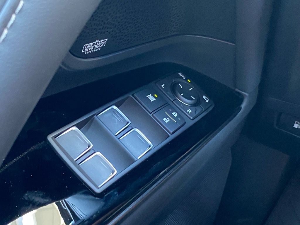 2025 Lexus LX 700h Overtrail