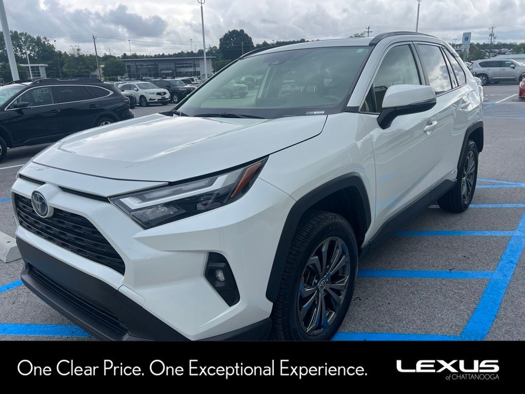 2022 Toyota RAV4 Hybrid XLE Premium