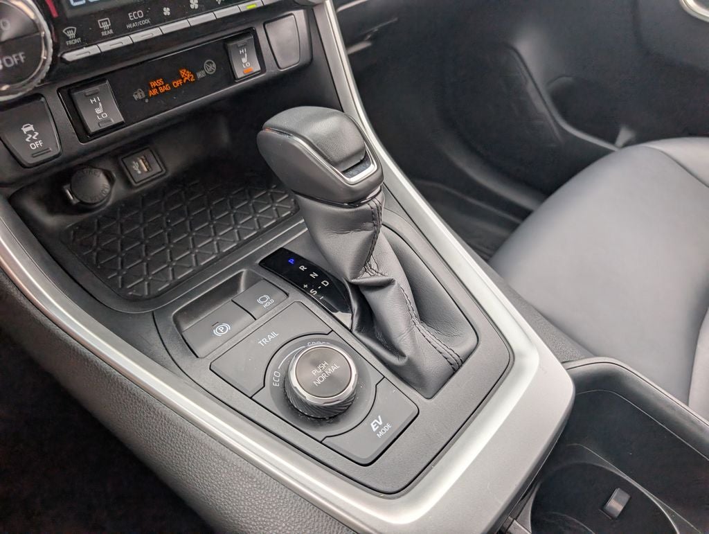 2023 Toyota RAV4 Hybrid XLE Premium
