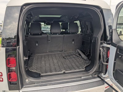 2022 Land Rover Defender 110 XS Edition