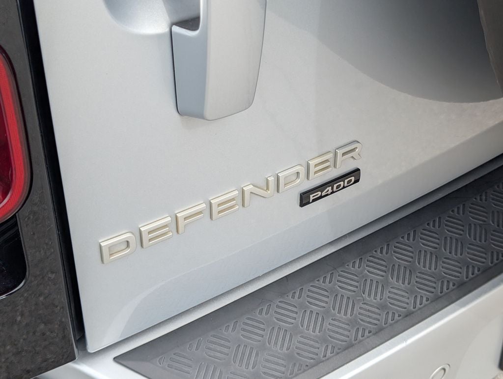 2022 Land Rover Defender 110 XS Edition