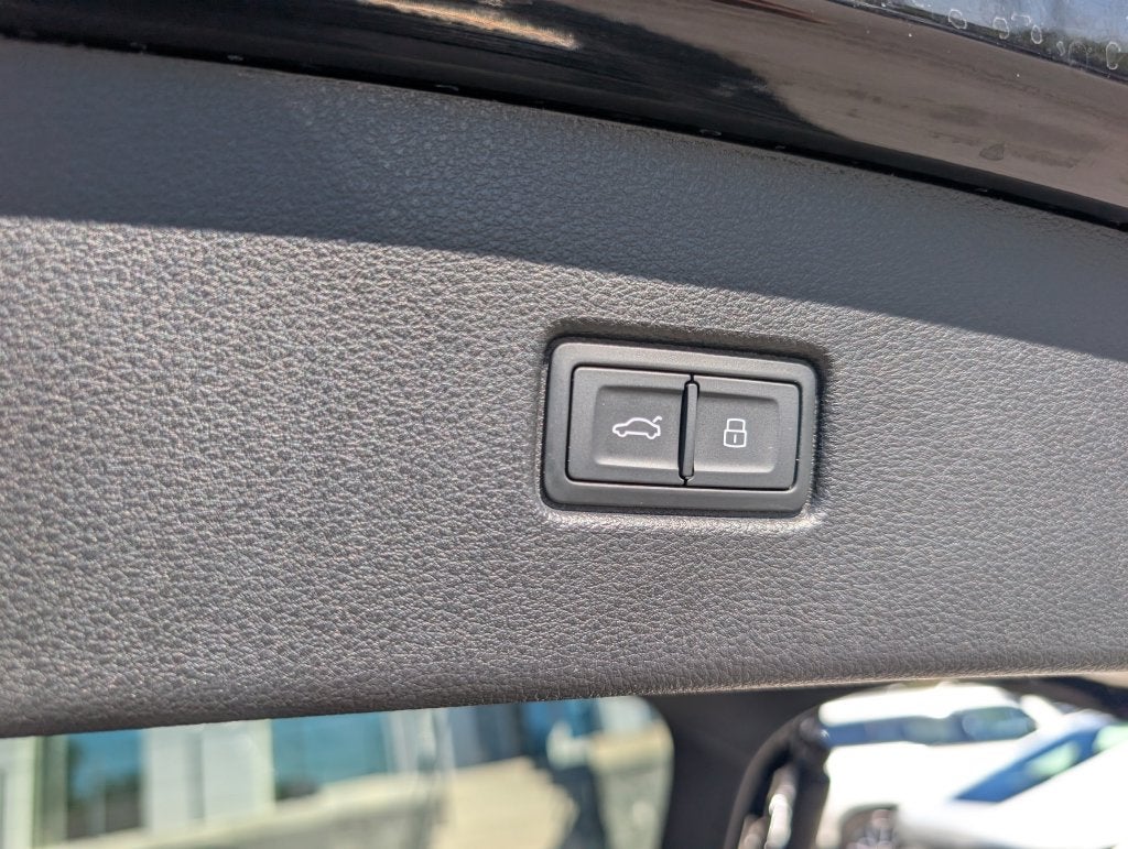 2023 Audi SQ5 Sportback Premium Plus quattro