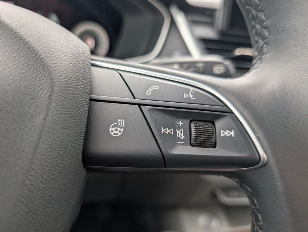 2021 Audi Q5 45 Prestige quattro