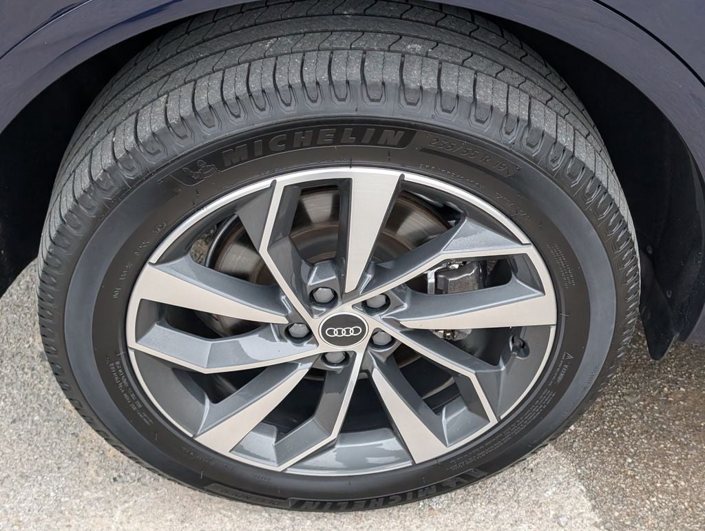 2021 Audi Q5 45 Prestige quattro