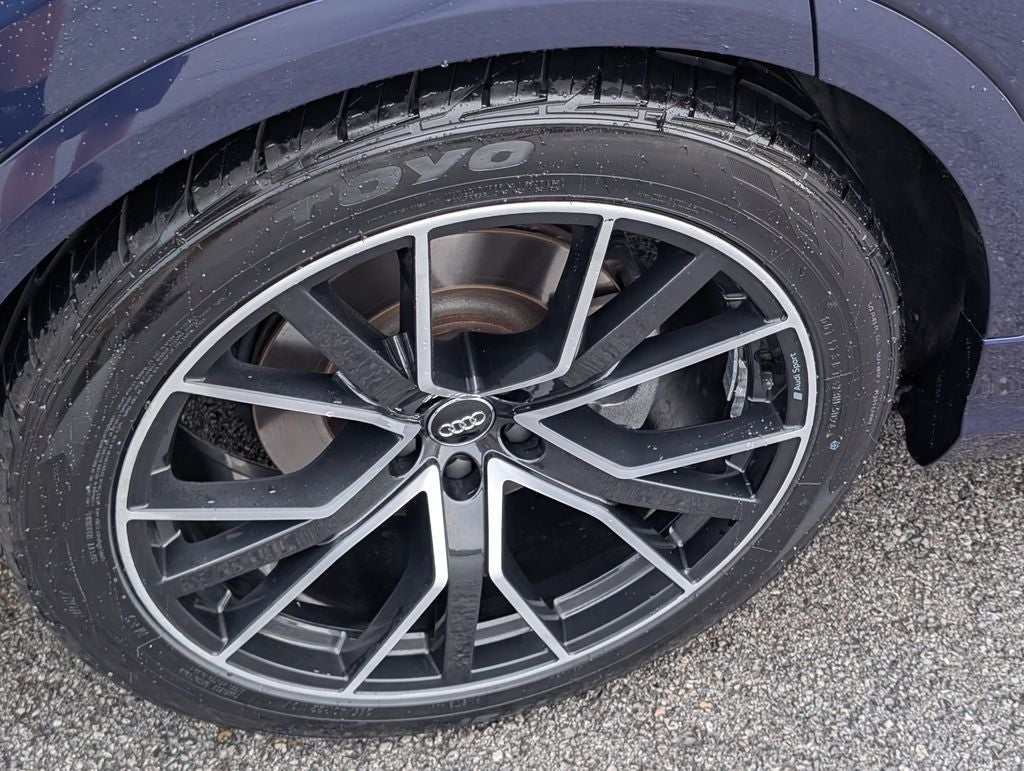 2020 Audi Q8 55 Prestige quattro