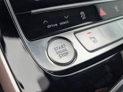 2020 Audi Q8 55 Prestige quattro