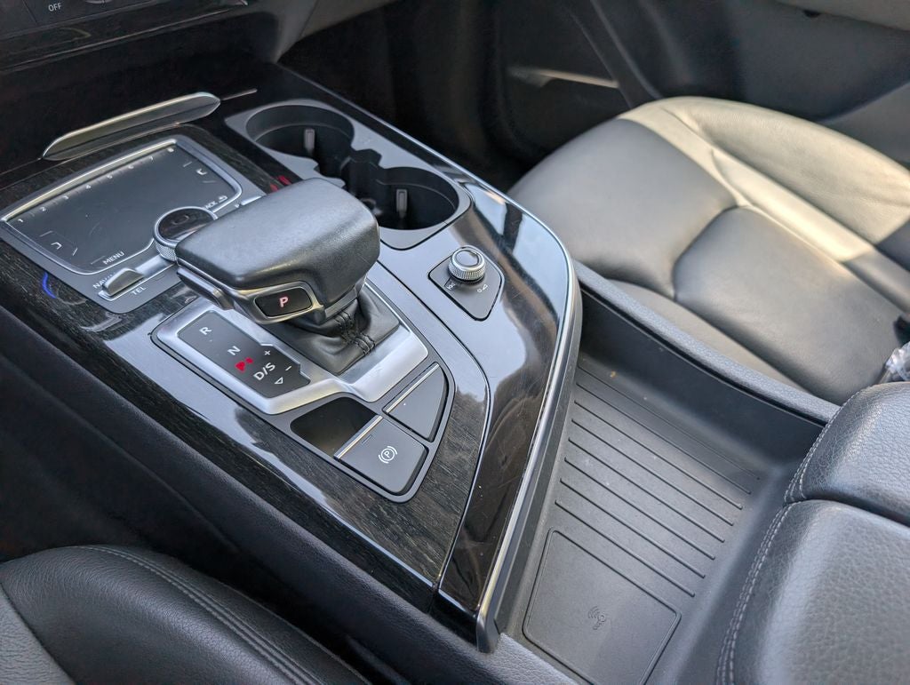2019 Audi Q7 55 Premium Plus quattro
