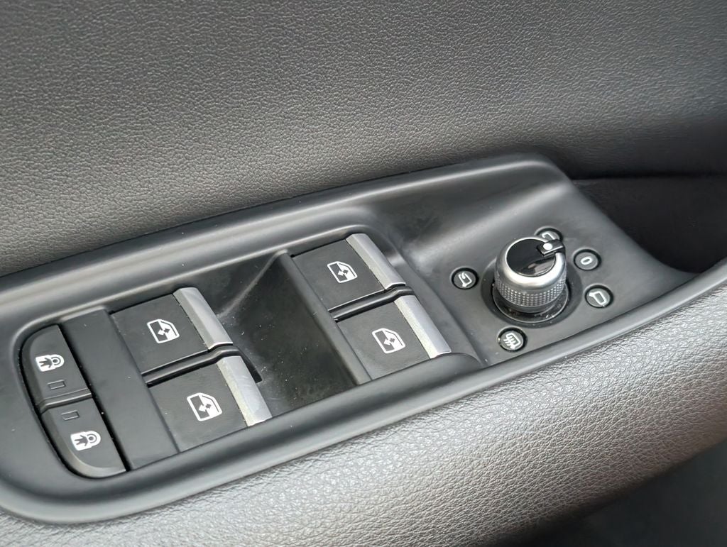 2022 Audi Q7 55 Premium Plus quattro