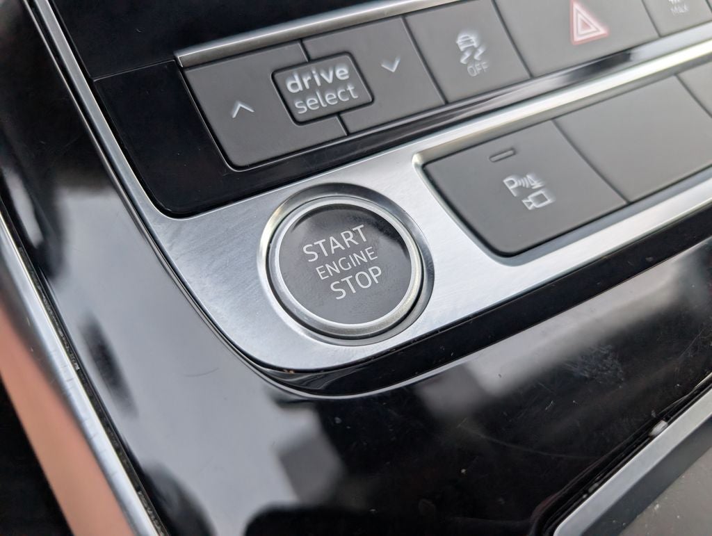 2022 Audi Q7 55 Premium Plus quattro
