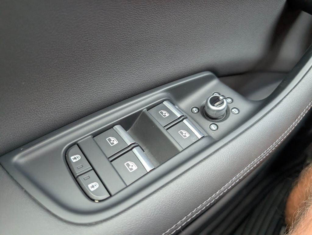 2023 Audi Q7 55 Prestige quattro