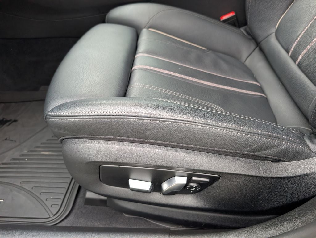 2020 BMW 5 Series 530i