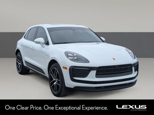 2022 Porsche Macan Base