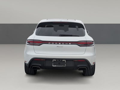 2022 Porsche Macan Base