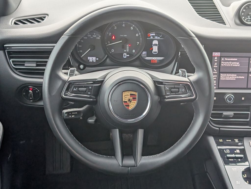 2022 Porsche Macan Base