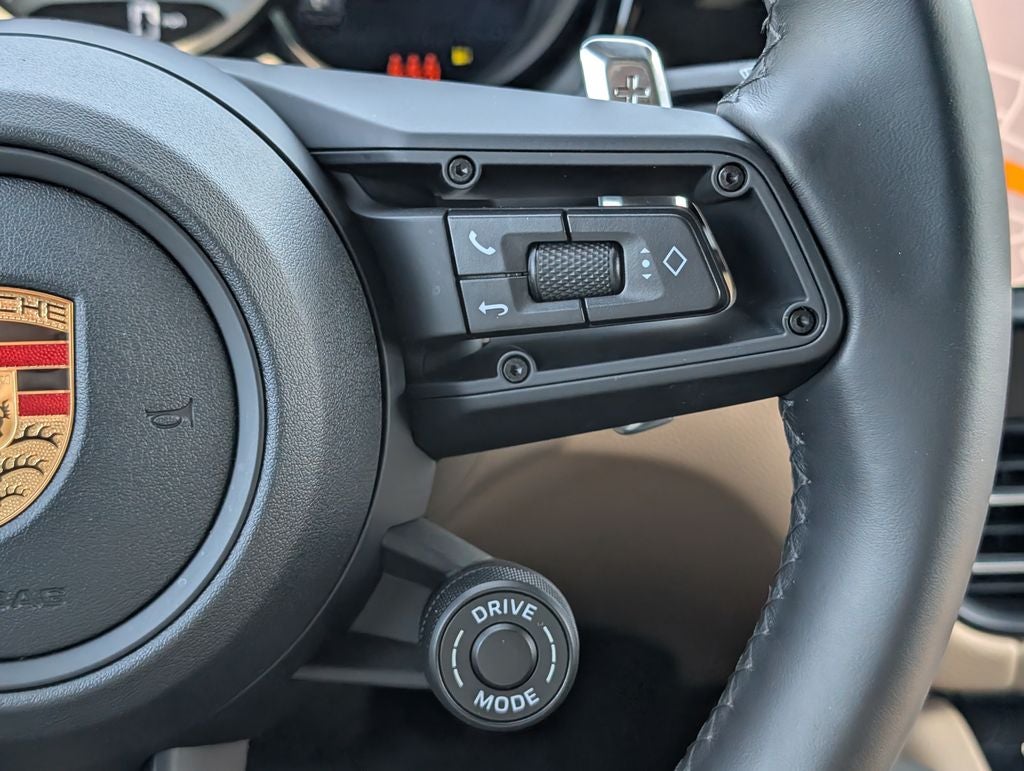 2024 Porsche Macan S