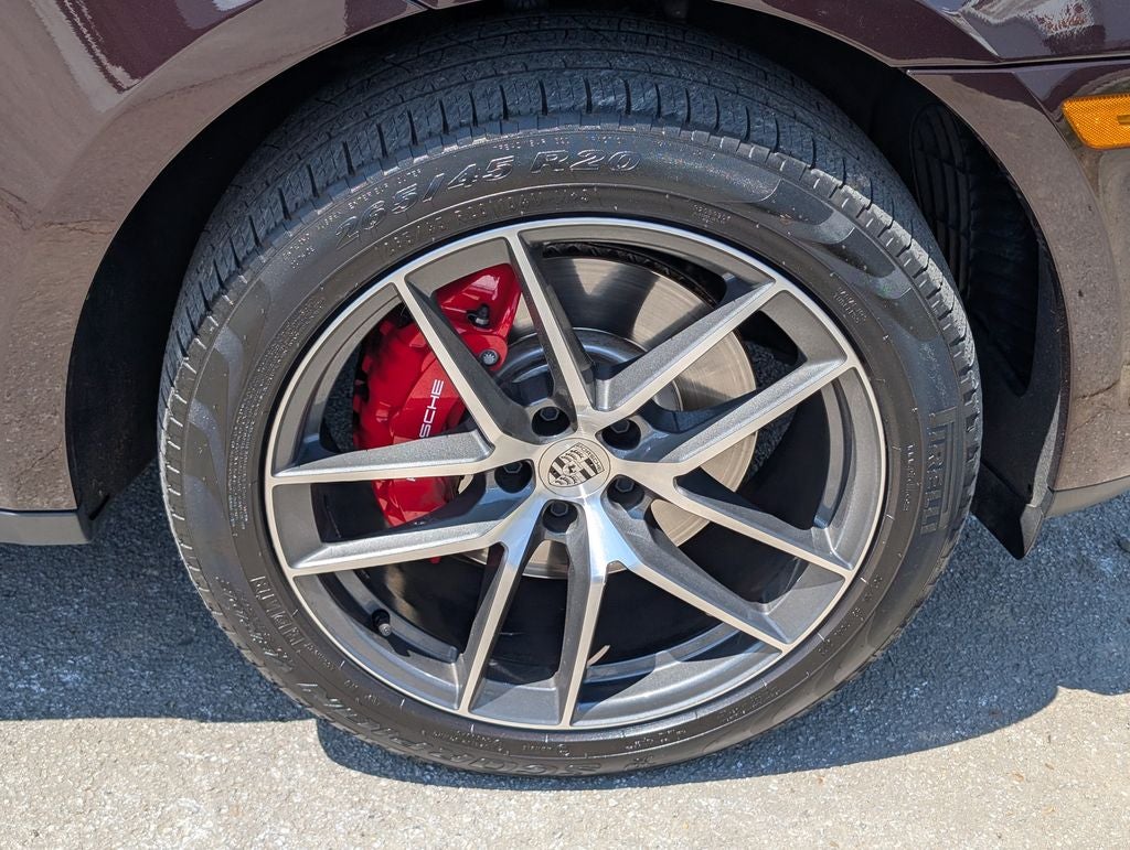 2024 Porsche Macan S