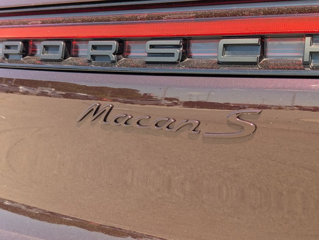 2024 Porsche Macan S