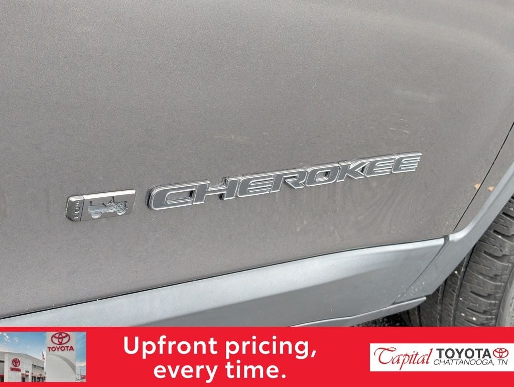 2021 Jeep Cherokee Latitude Lux