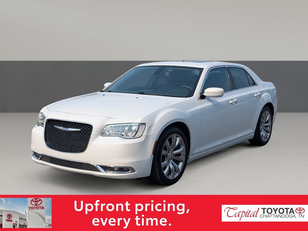 2018 Chrysler 300 Touring